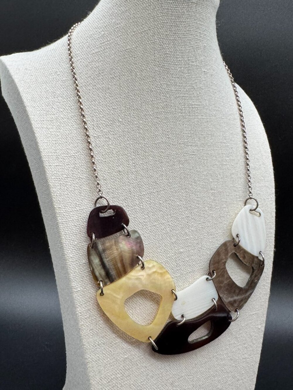 Vintage Sea Shells Necklace Chain tricolour Mother of Pearl 18 inches